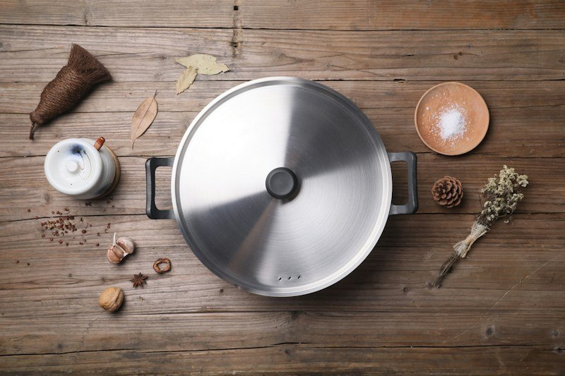 Hawkins Futura Hard Anodised Non-Stick Flat Dosa Tawa 28cm