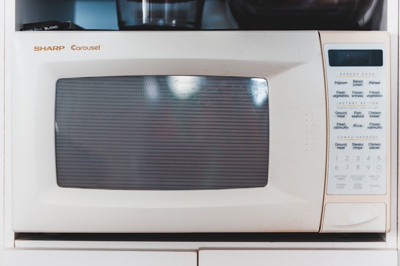 IFB 20 Litre Convection Microwave Oven with 24 Auto Menus