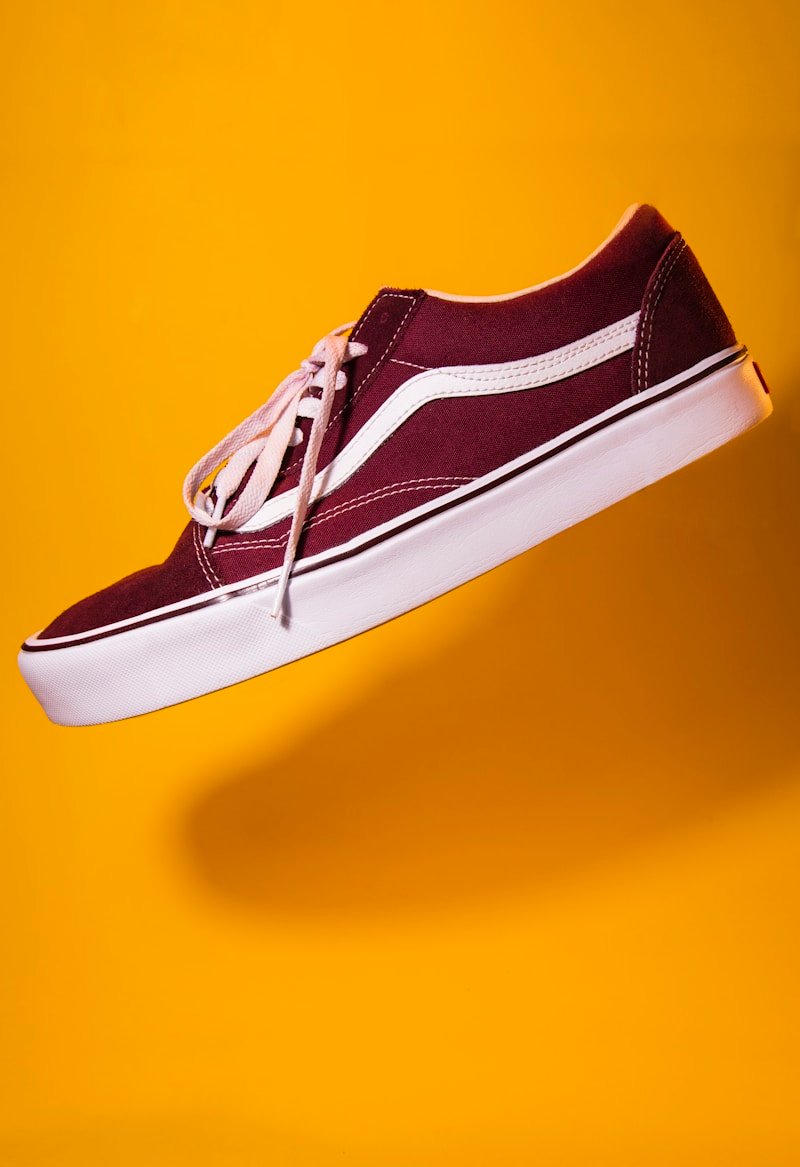 Puma Unisex Smash v2 Classic Leather Sneakers